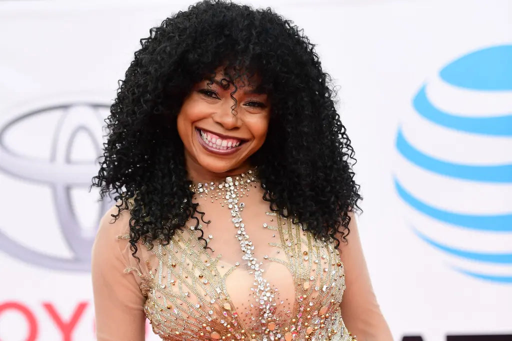 NOW BOOKING PAULA JAI PARKER