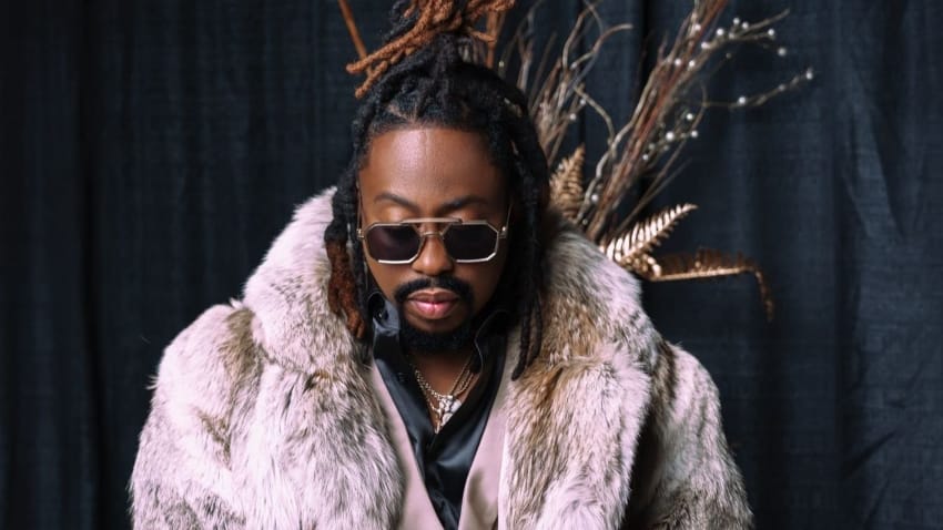 NOW BOOKING RAHEEM DEVAUGHN